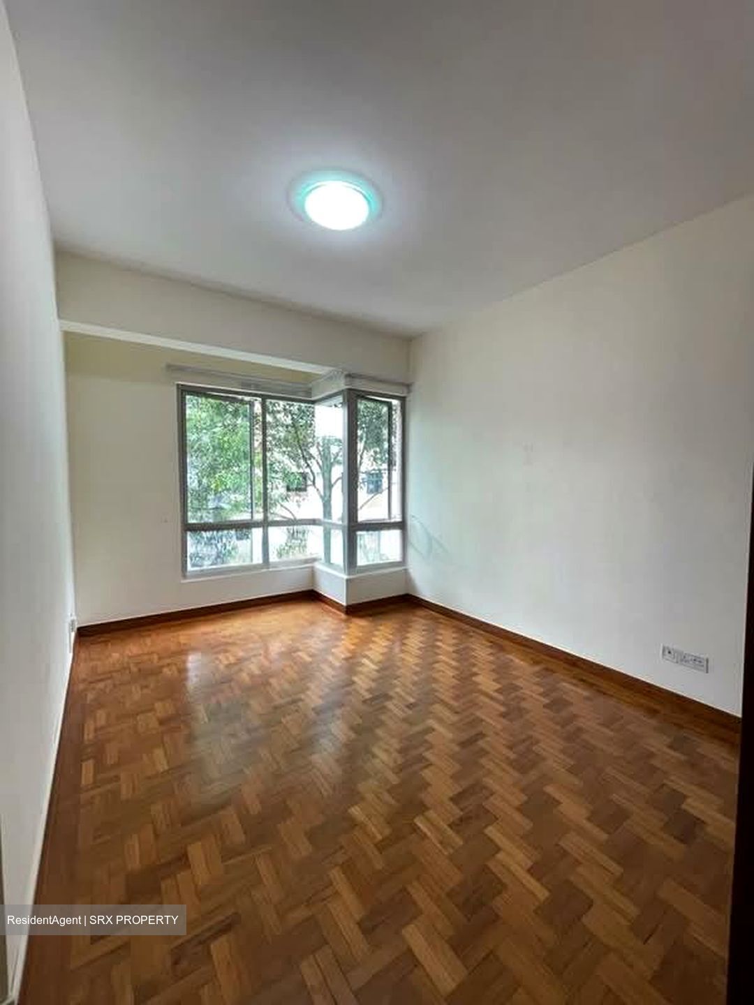 Maplewoods (D21), Condominium #574028001